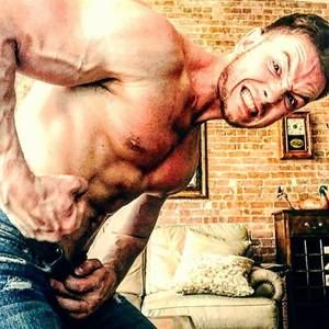 Meet your Posher, Mark